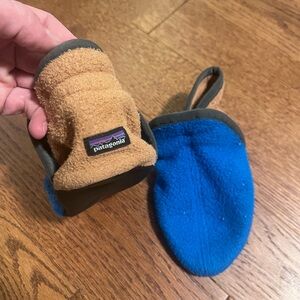 Patagonia Toddler Slippers Synchilla Fleece Colorblock Blue Tan 12-24m 2T